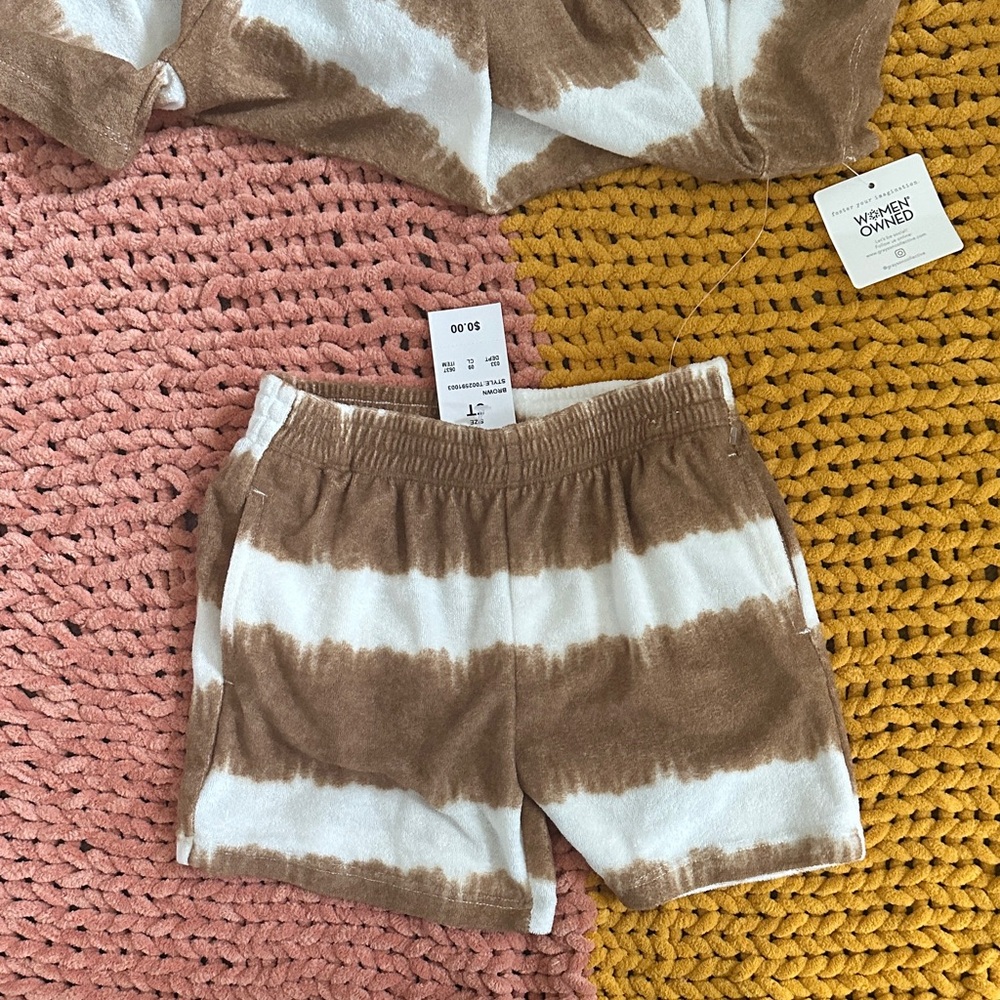 Brown and White Kids Matching Set - Picture 3 of 5